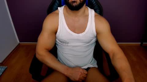 Snapshot of jhonnyboy007 chatting on January 6, 4:47 am Black Diamond online show from January 6, 4:47 am