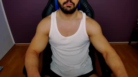 Snapshot of jhonnyboy007 chatting on January 27, 9:34 am Black Diamond online show from January 27, 9:34 am