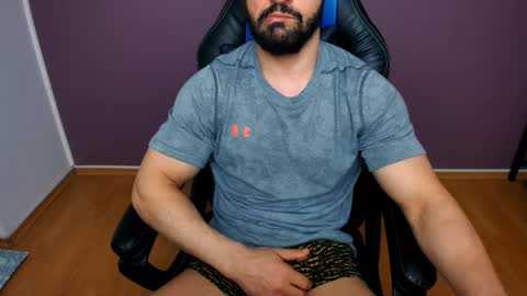 Snapshot of jhonnyboy007 chatting on February 23, 6:22 am Black Diamond online show from February 23, 6:22 am