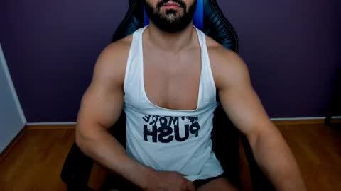 Snapshot of jhonnyboy007 chatting on December 8, 5:50 am Black Diamond online show from December 8, 5:50 am