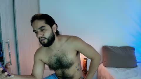 Jhony online show from July 6, 7:16 pm