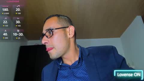 Jhony Alzate online show from October 23, 2:37 am