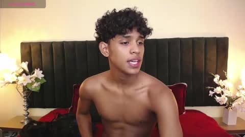 jhos online show from April 18, 1:29 am