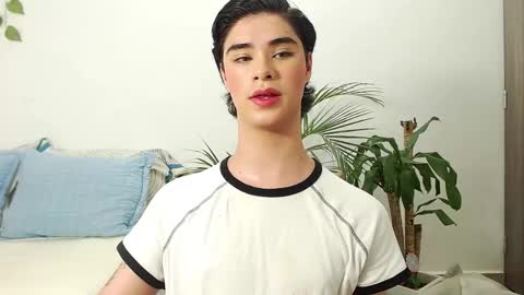 Jhuan Nhez online show from May 7, 10:43 pm