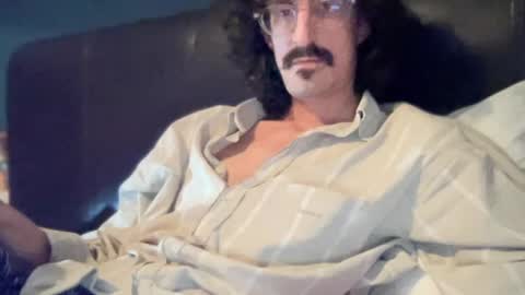 Jigz1986 online show from April 16, 1:38 am