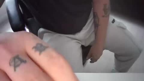 jimmy_john146 online show from October 15, 1:19 pm