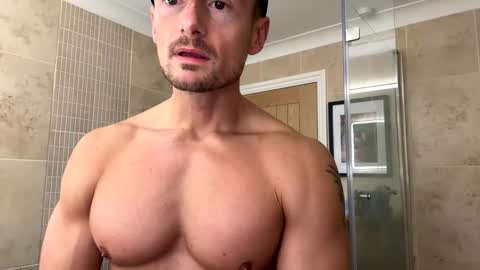 JK online show from October 26, 9:55 am