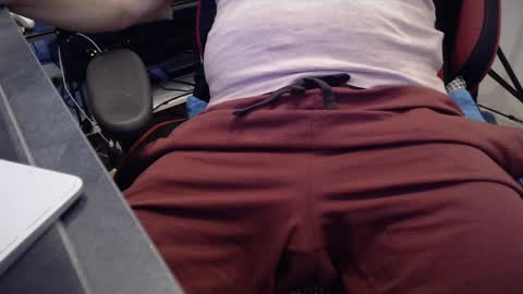 jlouis759 online show from November 13, 11:15 am