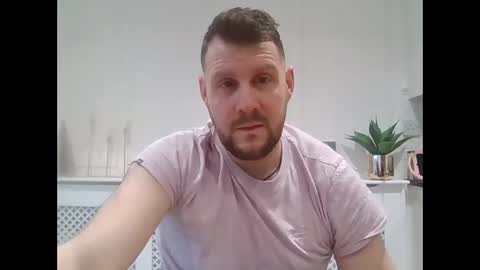 jmakk99 online show from December 17, 9:50 am