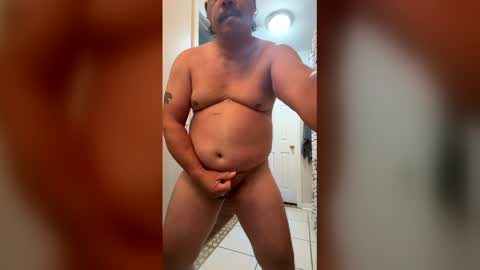 joe228479 online show from May 31, 5:56 pm