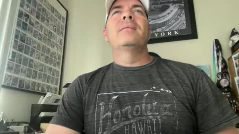 joe2cum4u online show from April 27, 4:14 pm