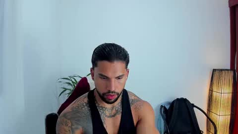 joe_esthetic online show from November 15, 2:13 am