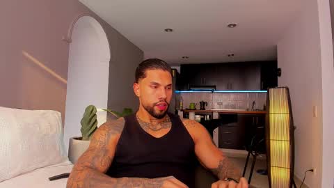 joe_esthetic online show from February 15, 10:00 pm