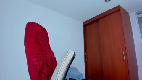 joe_esthetic online show from April 9, 12:19 am