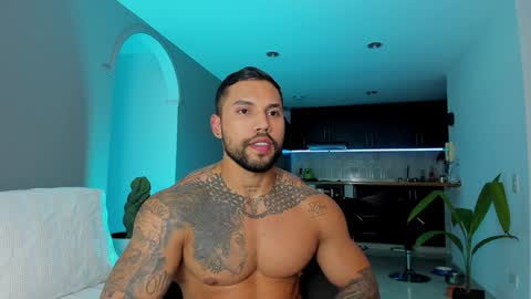 joe_esthetic online show from January 15, 11:40 pm