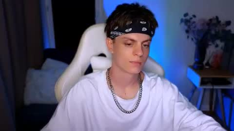 JOELXLANE online show from July 11, 6:43 pm