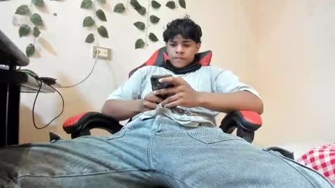 Johan Beley online show from December 18, 12:39 am