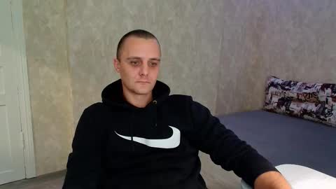 Snapshot of john_3019 chatting on October 17, 2:26 am John online show from October 17, 2:26 am
