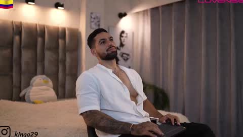 john online show from November 15, 1:07 am