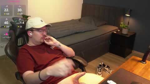 Jones online show from February 9, 6:58 pm