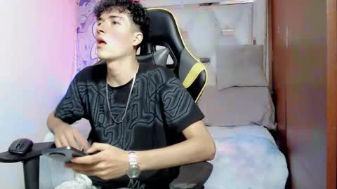 johnny_cagee online show from October 26, 5:31 am