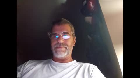 johnnyblaze2112 online show from April 24, 11:45 am