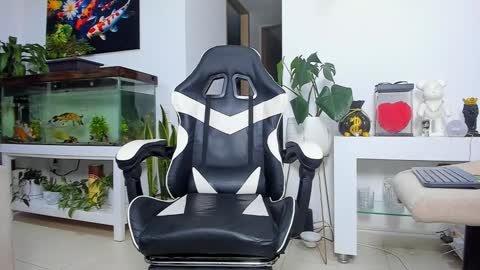 JOHNNY online show from October 22, 1:31 am