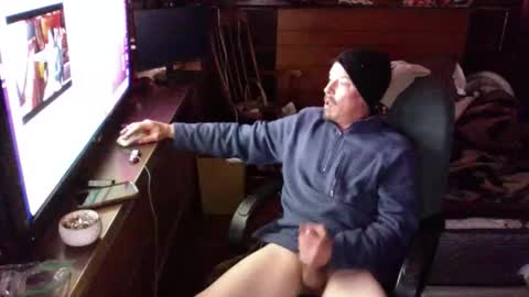 johnstats143 online show from March 13, 10:16 pm