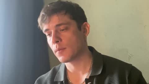 jon3983 online show from March 28, 5:51 am