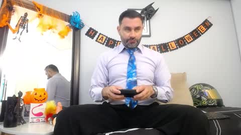  JONAS BEARD  online show from October 28, 3:36 pm