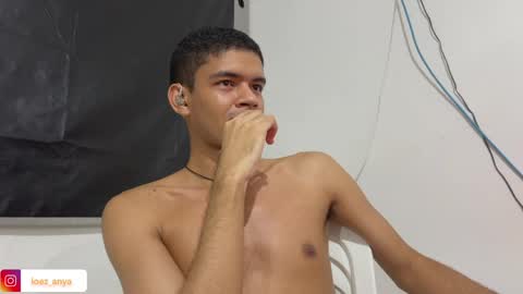 John online show from April 4, 6:54 am