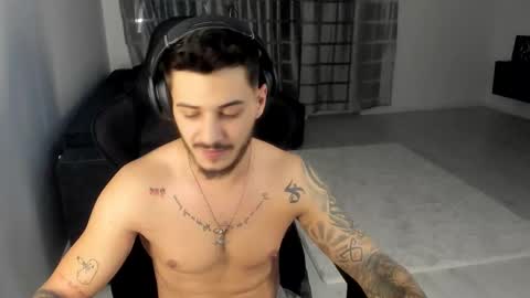 jonnyporn1 online show from February 14, 10:16 pm