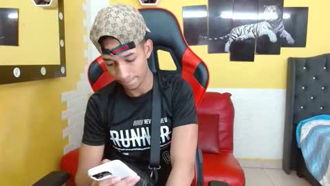 jose_sexycumm online show from October 5, 7:18 pm