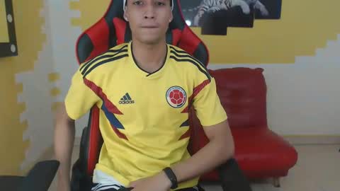 jose_sexycumm online show from January 4, 8:16 pm