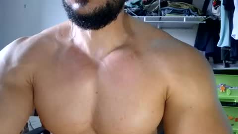 josefit06 online show from June 16, 4:31 pm