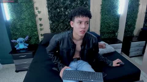 jose online show from December 17, 8:15 pm