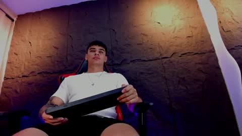 JOSEPH  online show from November 7, 11:57 am