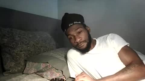 josephlongwat29 online show from April 26, 10:28 pm