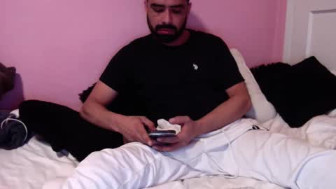 josephs1990 online show from February 17, 8:36 pm