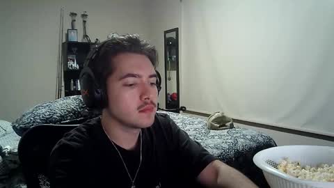 Josh online show from November 29, 11:40 pm