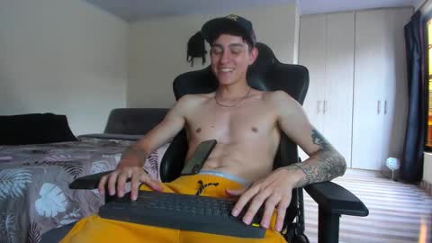 Josh online show from December 15, 9:45 pm