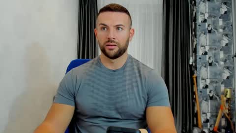 joshuamuscle69 online show from February 2, 5:10 am