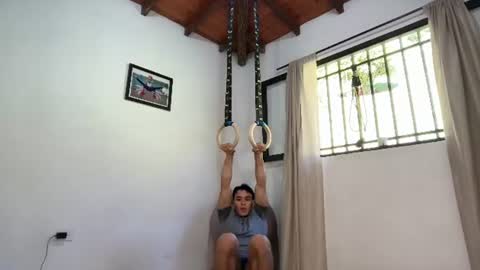 Im Jouliano online show from July 10, 3:15 pm