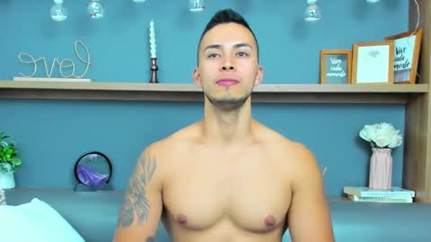 juan_muscle online show from February 24, 12:52 am