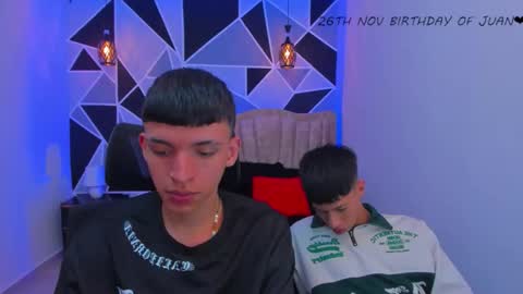 JuanSteven online show from November 22, 5:18 am