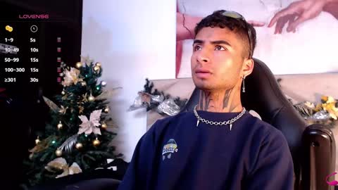 juancamilo66_ online show from December 21, 7:27 pm