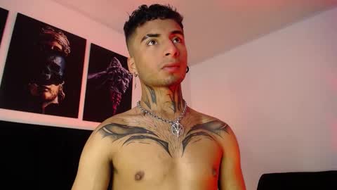 juancamilo66_ online show from January 4, 7:44 pm