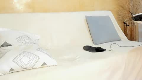 Juan Diego Uribe online show from April 7, 5:29 am