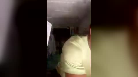 Msculos de la prisin online show from June 11, 9:02 pm