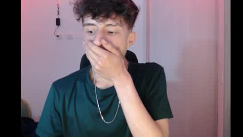 juanmres online show from November 21, 5:39 am